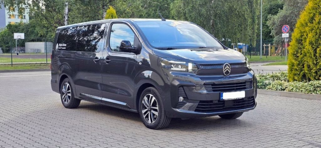 ATS 8-seater black